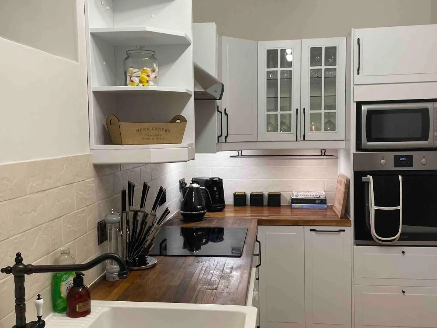 3 Bedroom Apartment West End For Booking First Meessage Me See Pics Edinburgh