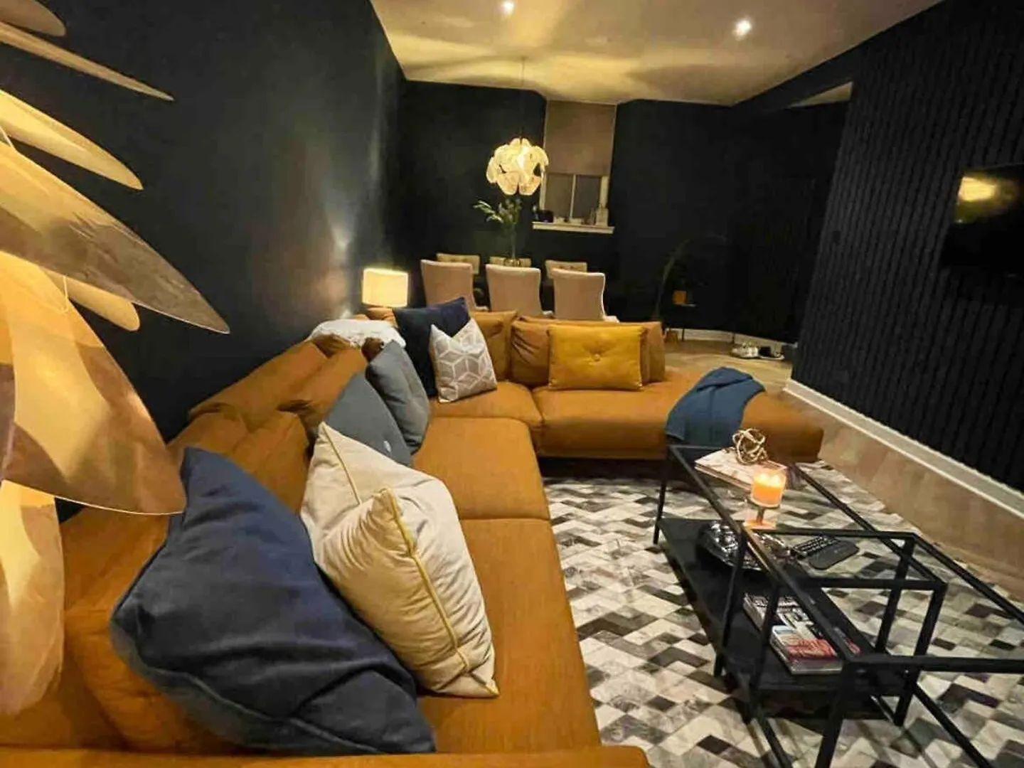 3 Bedroom Apartment West End For Booking First Meessage Me See Pics Edinburgh